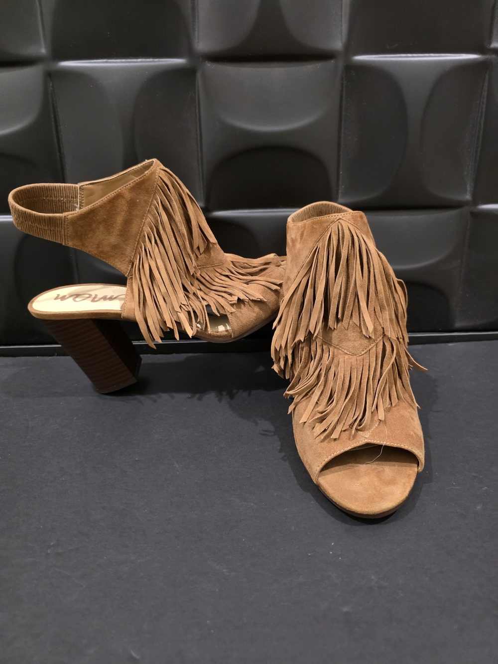 SAM EDELMAN Tan Suede Fringe Peep-Toe Block Heel Sandals - Size 10
